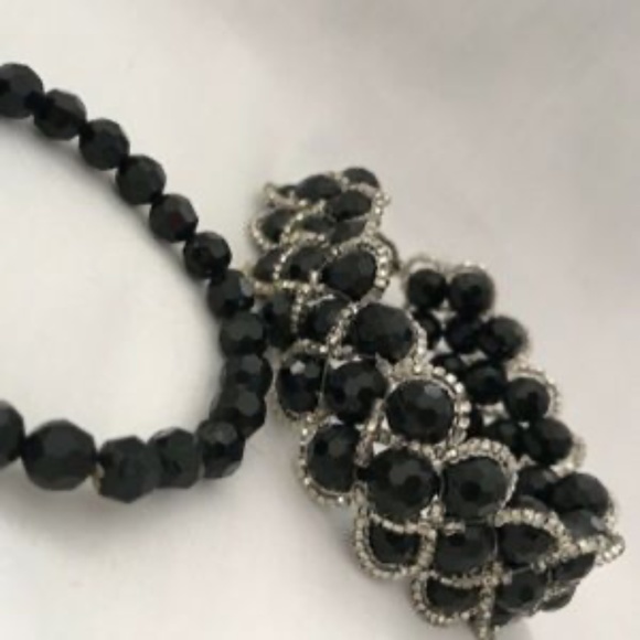 Elastic Bracelets With Tonal Beads Black & Silver - Picture 8 of 9